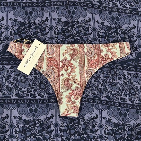 Novella Royals Swim - The Anja Bottom โจ NWT - Picture 3 of 7